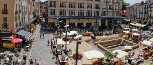 Place de la Mairie de Narbonne - Hôtel du Mas***