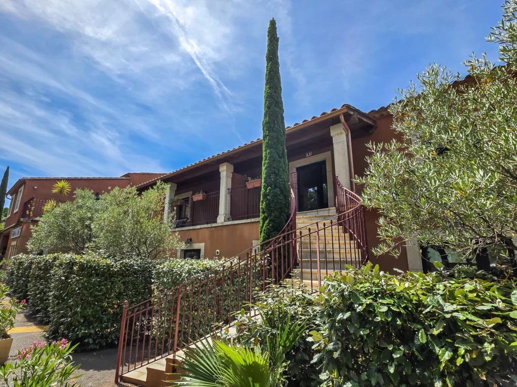 Hotel du mas à vinassan proche de narbonne