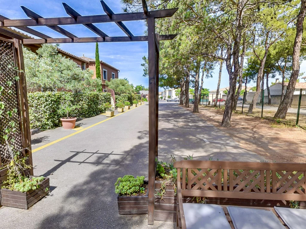 Parking de l'hotel du mas